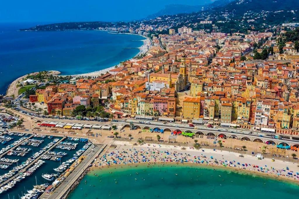 Апартаменты Menton Carre D'Or - Private Garage Экстерьер фото